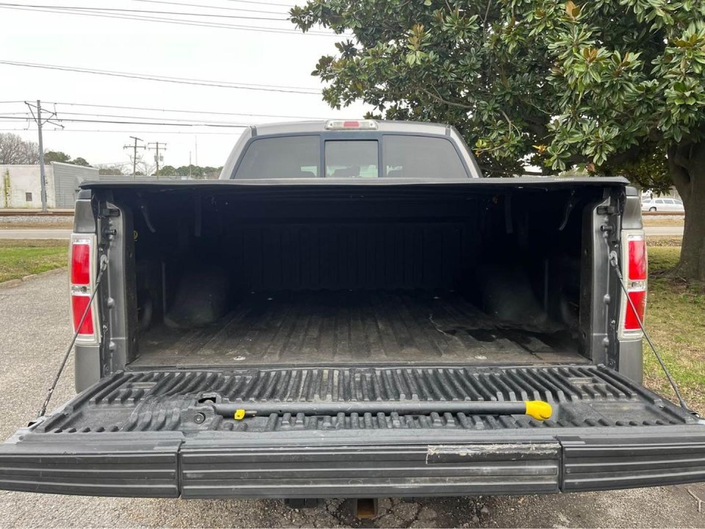 2010 Grey /Gray Ford F-150 Platinum (1FTFW1EV2AF) with an 5.4 V8 engine, Automatic transmission, located at 5700 Curlew Drive, Norfolk, VA, 23502, (757) 455-6330, 36.841885, -76.209412 - -2010 Ford F150 Platinum 4x4 -Loaded with all the options -Two tone interior -Heated/cooled seats -Back up camera -Premium sound -Bluetooth -Many more options not listed -4 brand new tires -Fresh oil change -New state inspection -Ready for a new owner -VADLR - Photo#8